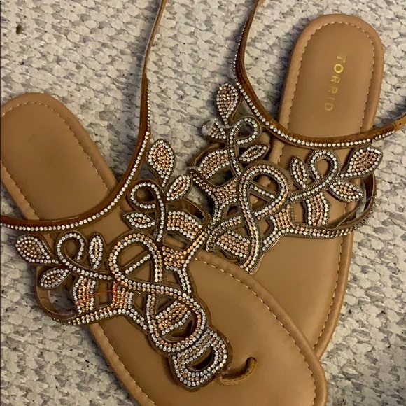 TORRID SANDALS - Picture 2 of 2